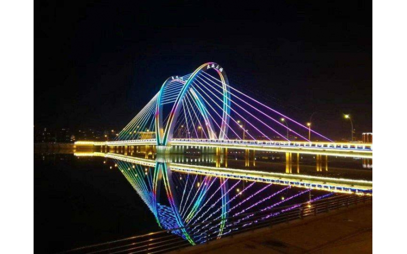 做好這四點(diǎn)，城市廣場(chǎng)夜景照明能給人們提供視覺享受